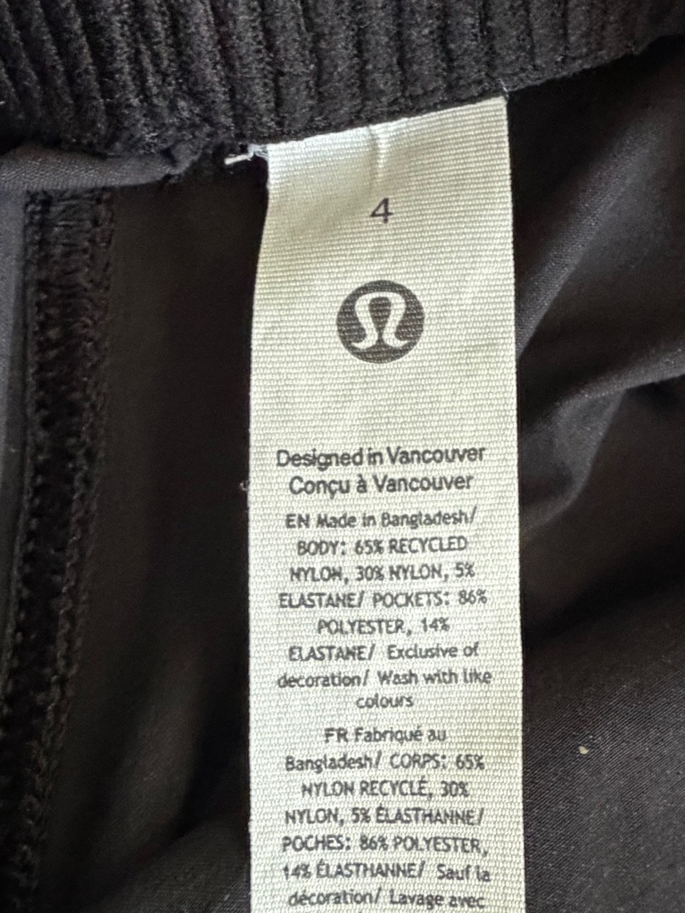 Lululemon Lightweight Mid-Rise Barrel-Leg Cropped Pant Black | Size 4 - Picture 3 of 12